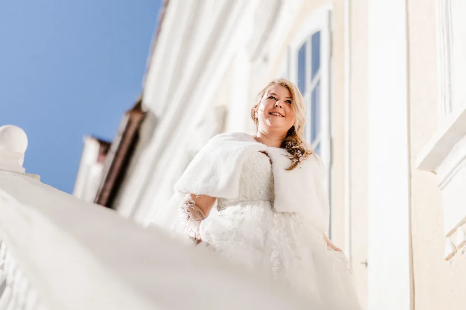 Hochzeit Schloss Hof – Brautpaar im barocken Schlossgarten