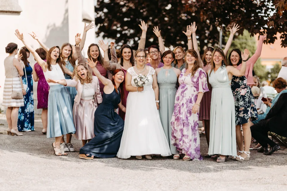 hannes-eva – 40_-_2023-05-20-hochzeit-fam-kratochvil_c_alexander-pfeffel-573