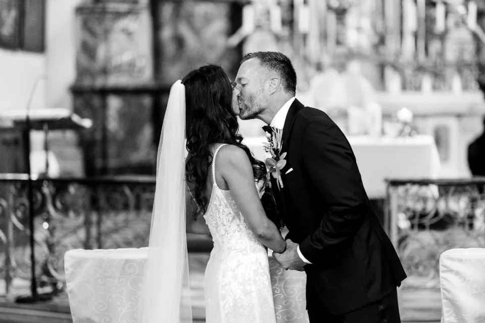 servierter gang bei einer hochwertigen Hochzeit